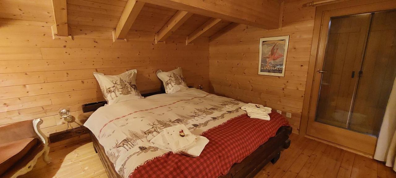 Chambre D'Hotes L'Ours Bleu Лес-Діаблеретс Екстер'єр фото